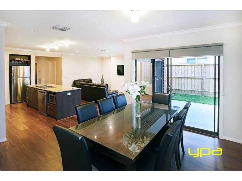 25 Dawkins Avenue, Plumpton VIC 3335