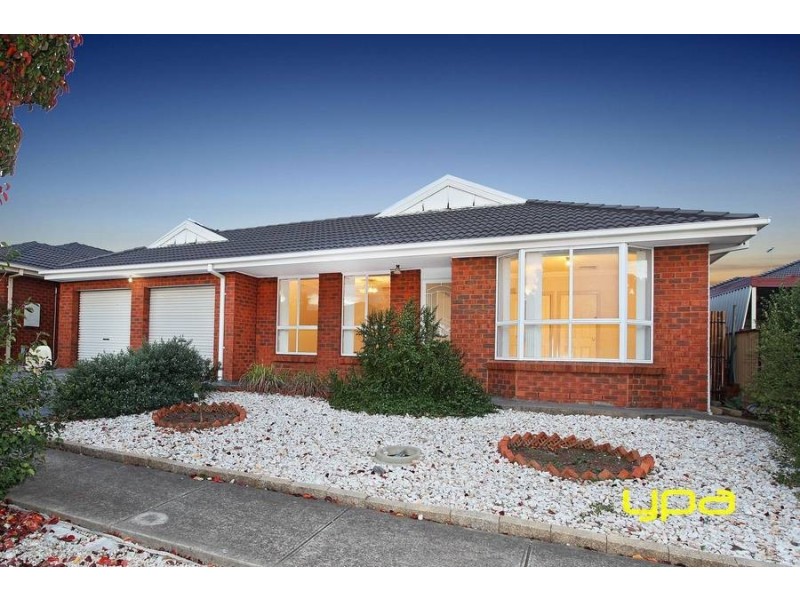 39 Sunnybrae Circuit, Cairnlea VIC 3023