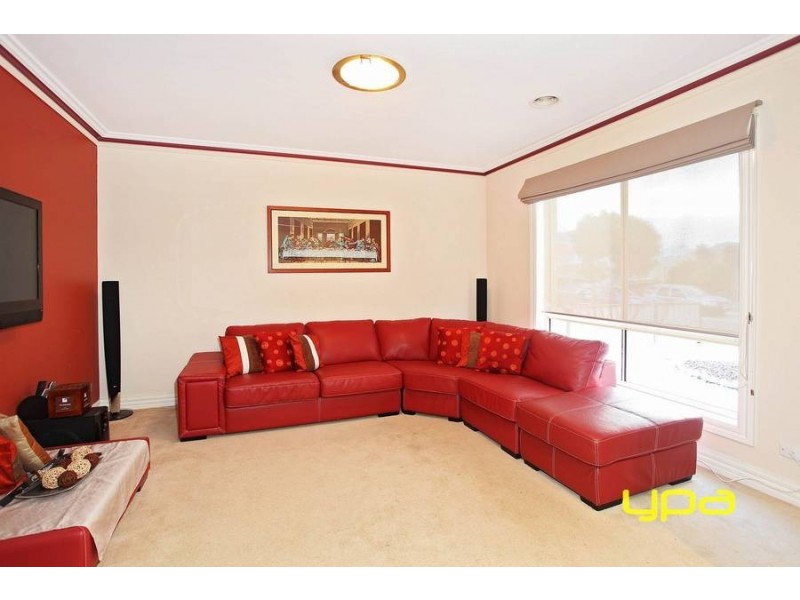 21 Lyons Avenue, Burnside Heights VIC 3023