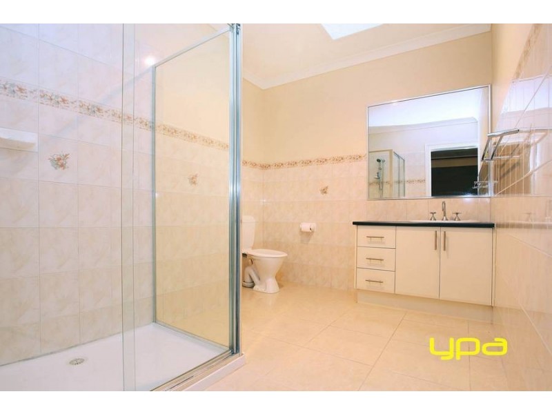 21 Lyons Avenue, Burnside Heights VIC 3023