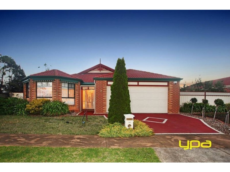 7 Taylors Court, Caroline Springs VIC 3023