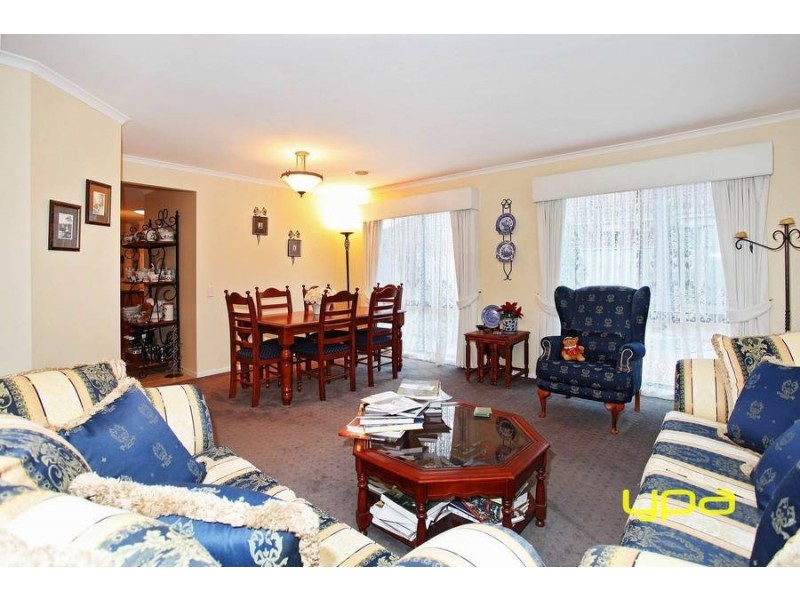 7 Taylors Court, Caroline Springs VIC 3023