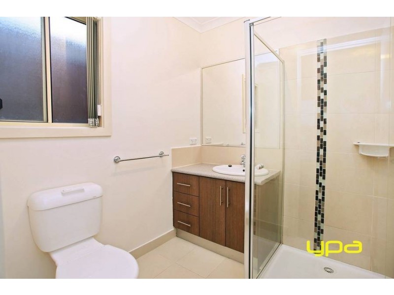 12 Wilkins Crescent, Burnside Heights VIC 3023