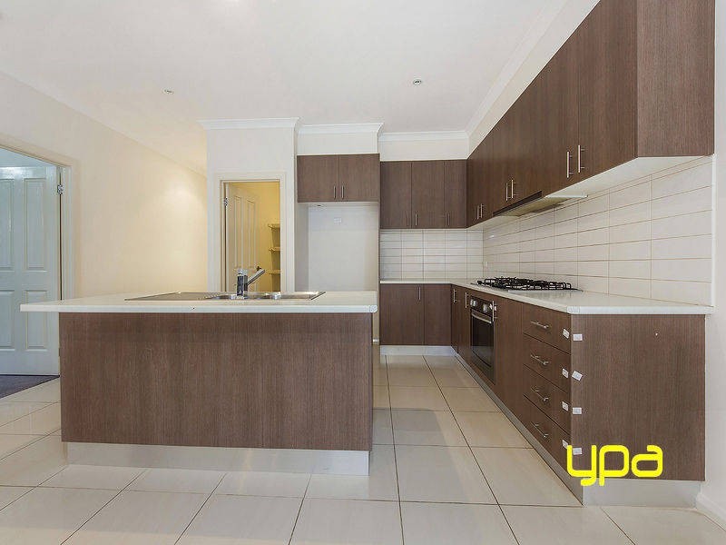 30 Connor Drive, Burnside Heights VIC 3023