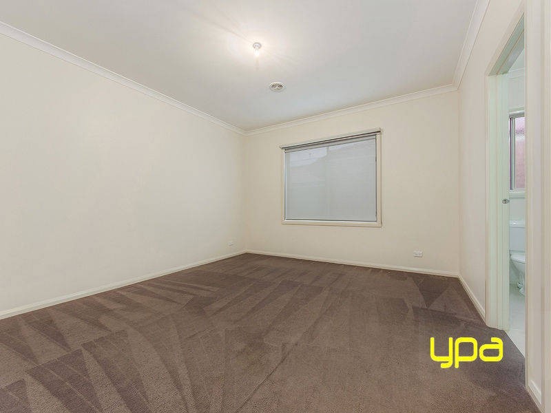 30 Connor Drive, Burnside Heights VIC 3023