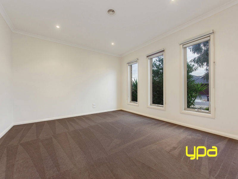 30 Connor Drive, Burnside Heights VIC 3023