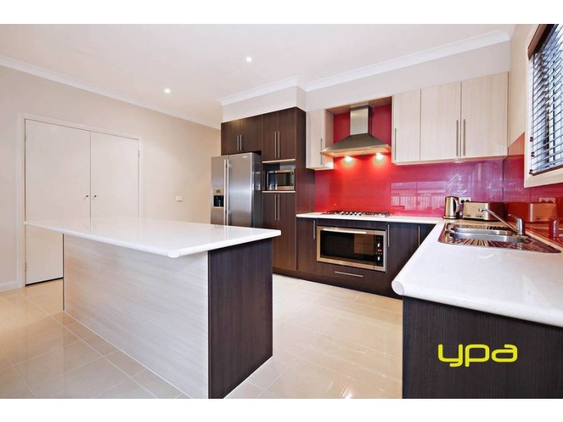 4 Naomi Street, Burnside Heights VIC 3023