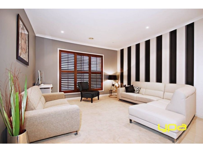 4 Naomi Street, Burnside Heights VIC 3023