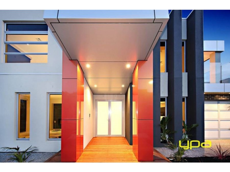 6 Brook Street, Caroline Springs VIC 3023