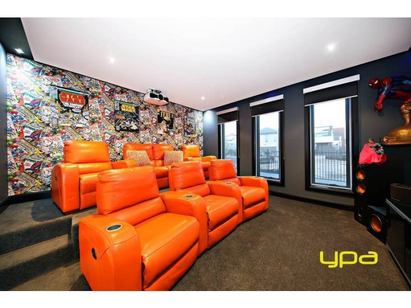 6 Brook Street, Caroline Springs VIC 3023
