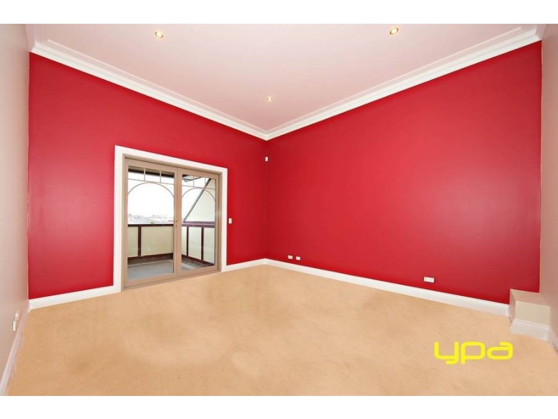 6 Coogee Place, Burnside VIC 3023