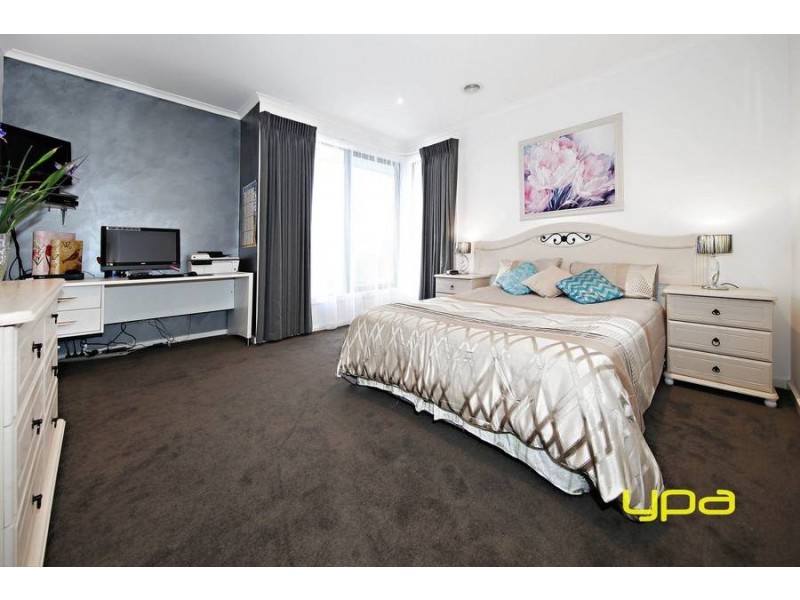 19 Asthima Way, Caroline Springs VIC 3023