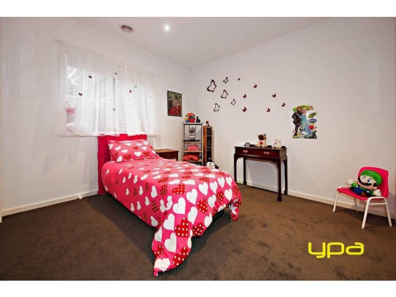 19 Asthima Way, Caroline Springs VIC 3023