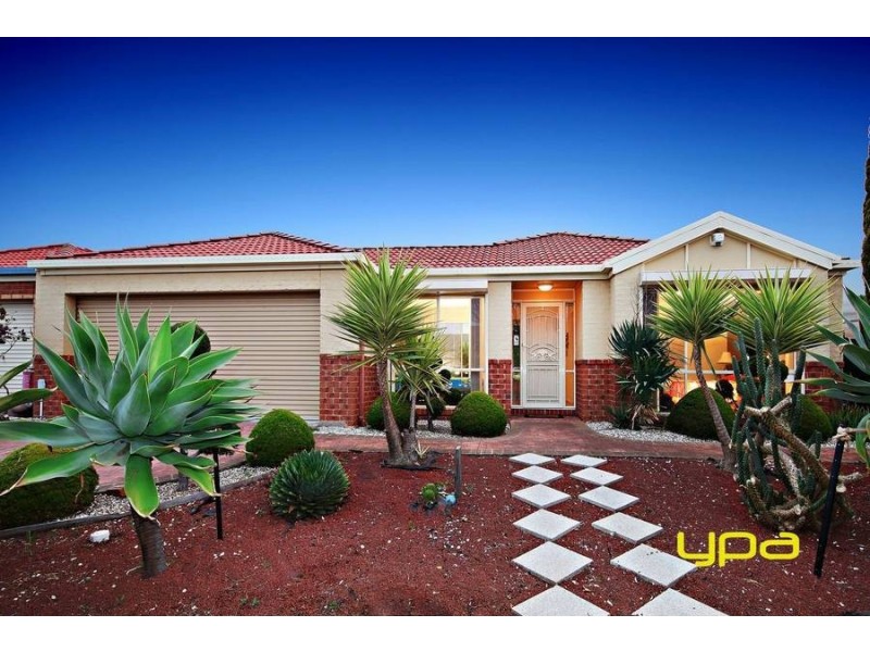 2 Tatiana Place, Burnside VIC 3023