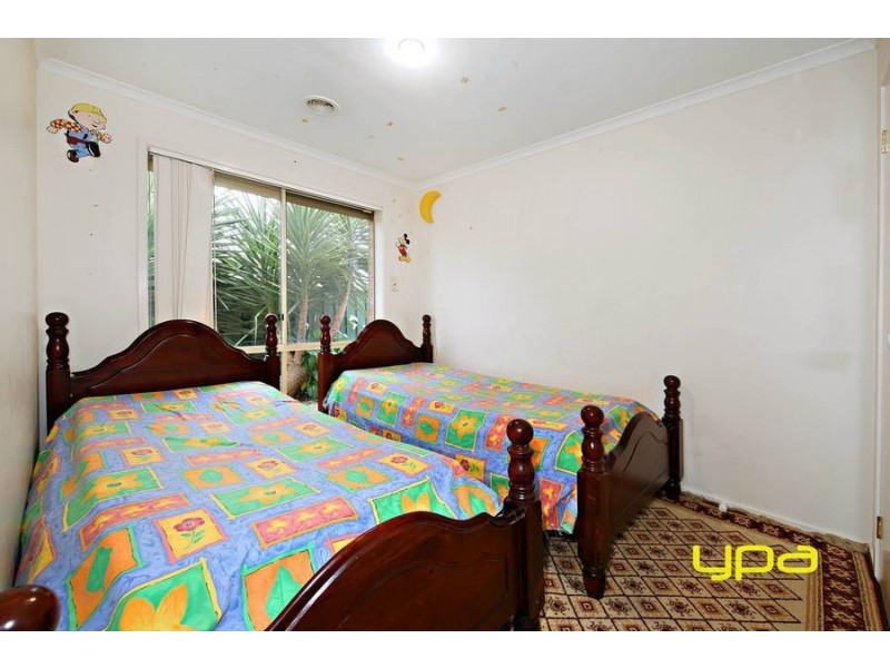 2 Tatiana Place, Burnside VIC 3023