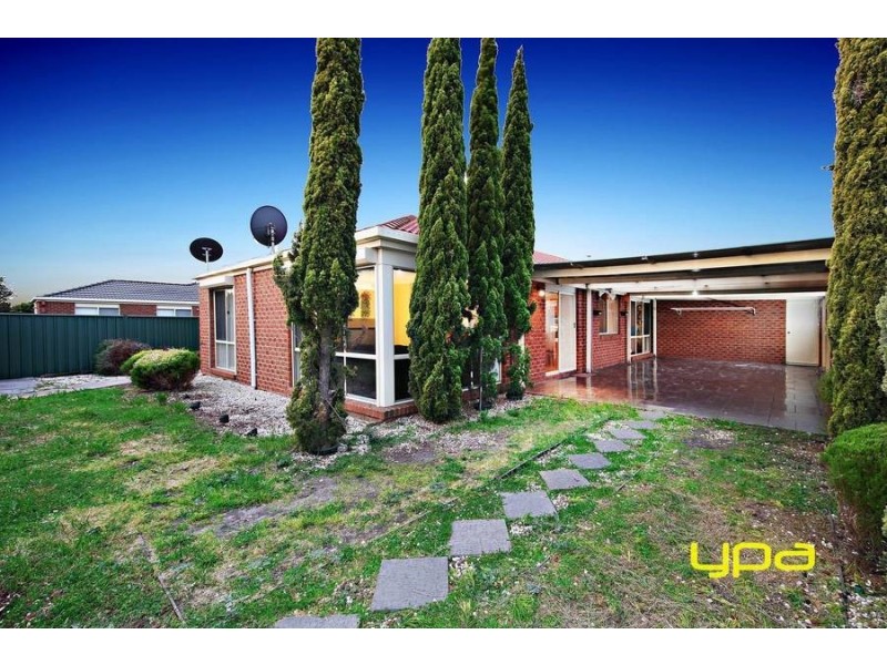 2 Tatiana Place, Burnside VIC 3023