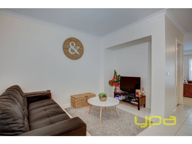 5 Armstrong Walk, Plumpton VIC 3335