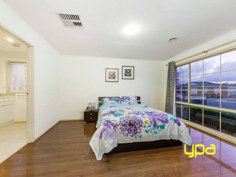 20 Niewand Avenue, Burnside VIC 3023