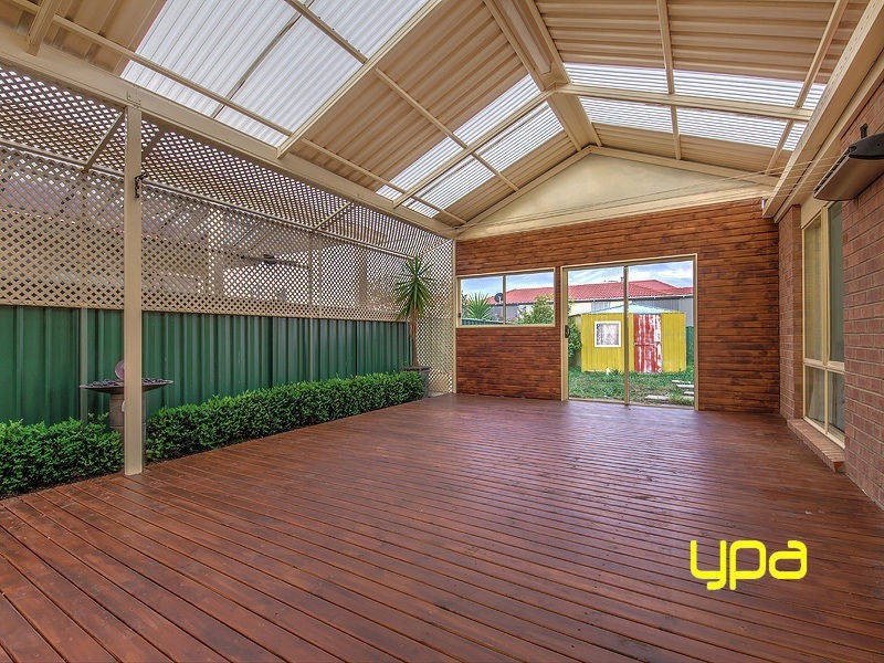 20 Niewand Avenue, Burnside VIC 3023