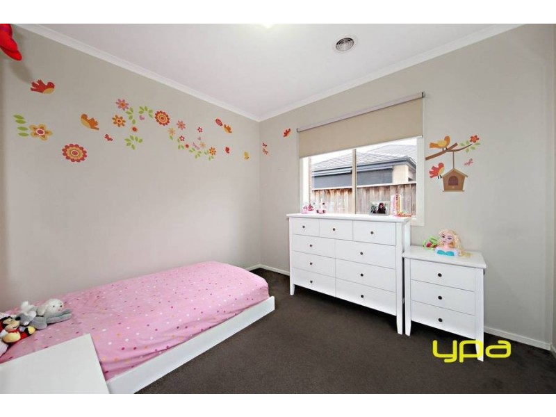 67 Inglewood Drive, Burnside Heights VIC 3023