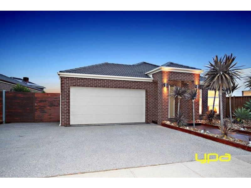 67 Inglewood Drive, Burnside Heights VIC 3023