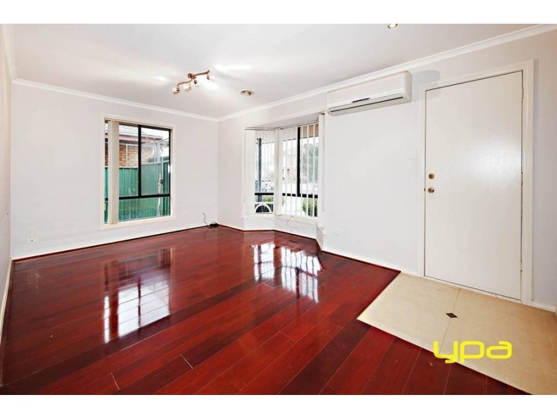 7 Woodbridge Place, Burnside VIC 3023