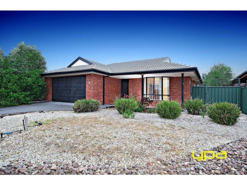 7 Woodbridge Place, Burnside VIC 3023