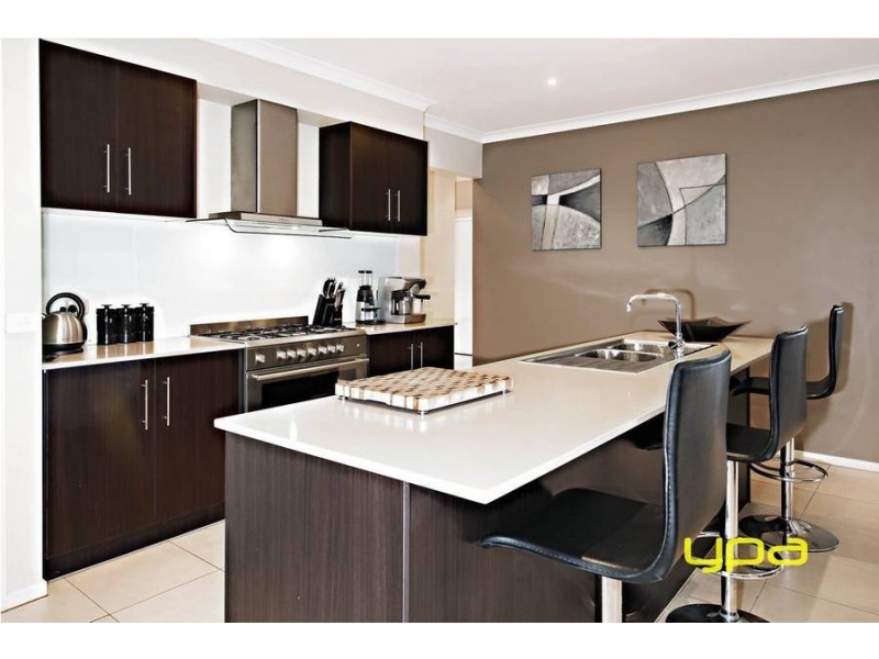 5 Rokewood Street, Burnside Heights VIC 3023