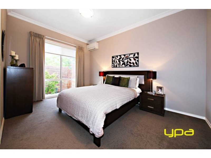 18 Goodenia Way, Caroline Springs VIC 3023
