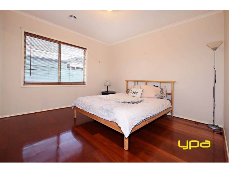 7 Parwan Court, Caroline Springs VIC 3023