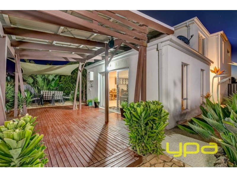 27 Parkes Way, Burnside Heights VIC 3023