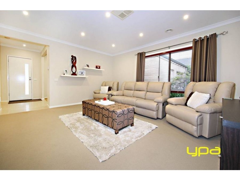 65 Arbour Boulevard, Burnside Heights VIC 3023