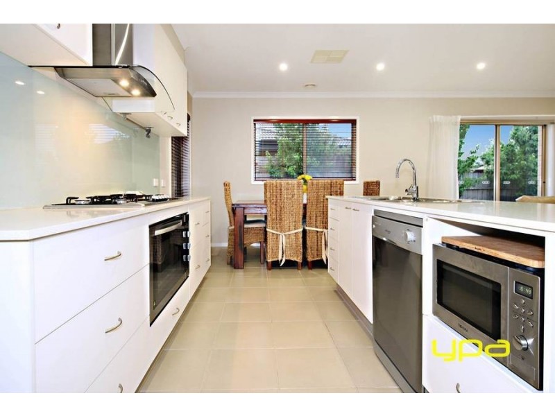 65 Arbour Boulevard, Burnside Heights VIC 3023