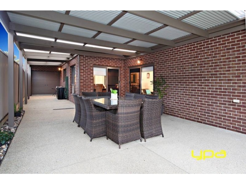 17 Hovell Drive, Burnside Heights VIC 3023