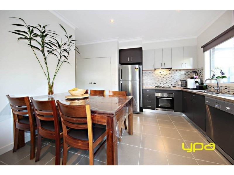 7/69-77 Lancefield Drive, Caroline Springs VIC 3023