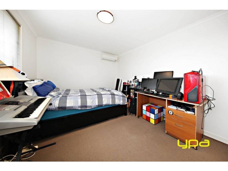 3 Elgar Lane, Caroline Springs VIC 3023