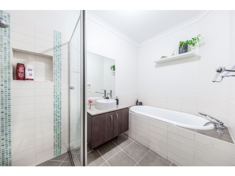 11 Scales Lane, Burnside Heights VIC 3023