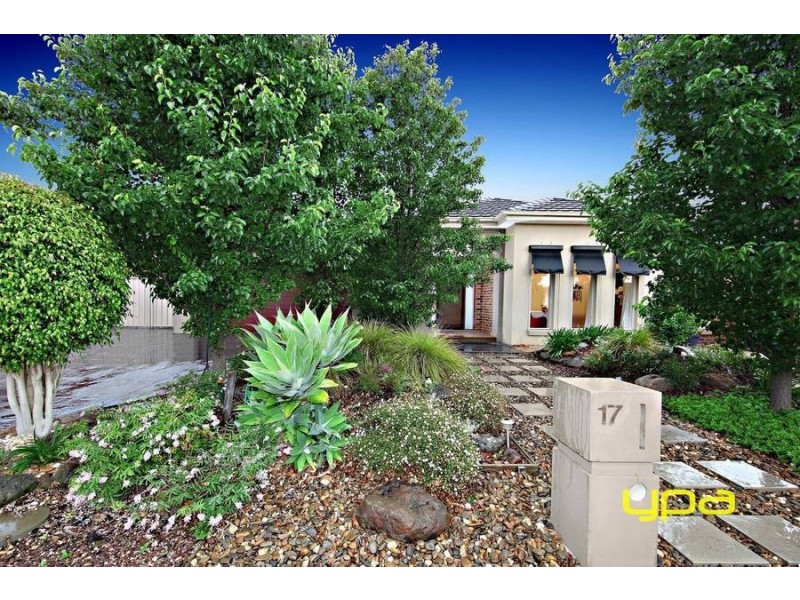 17 Lindley Avenue, Caroline Springs VIC 3023
