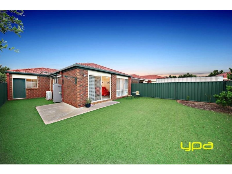 3 Klim Place, Burnside VIC 3023
