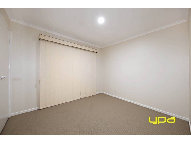 10 Kelly Avenue, Burnside VIC 3023