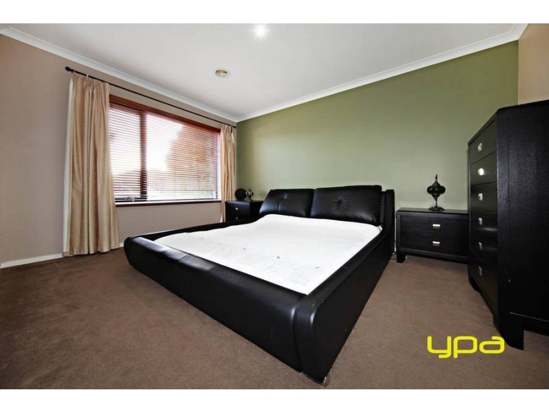 16 Scales Lane, Burnside Heights VIC 3023