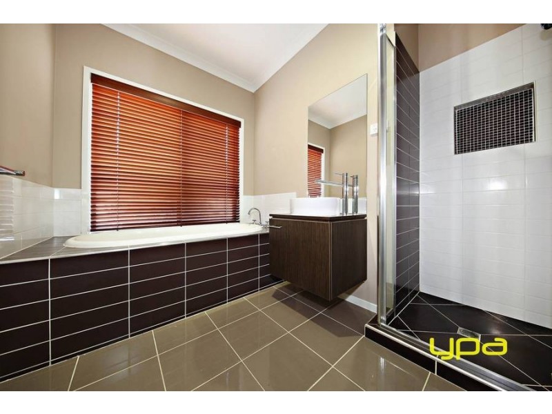 16 Scales Lane, Burnside Heights VIC 3023