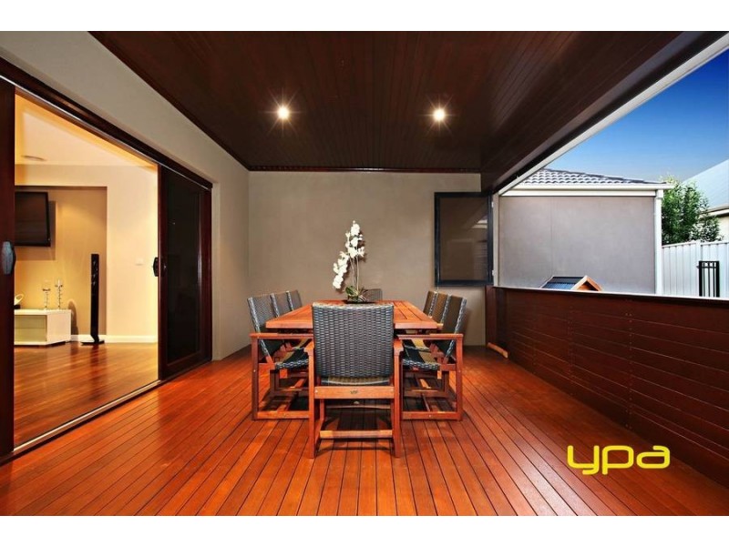 30 The Ridge, Caroline Springs VIC 3023