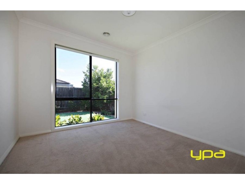 23 Belleville Close, Burnside Heights VIC 3023