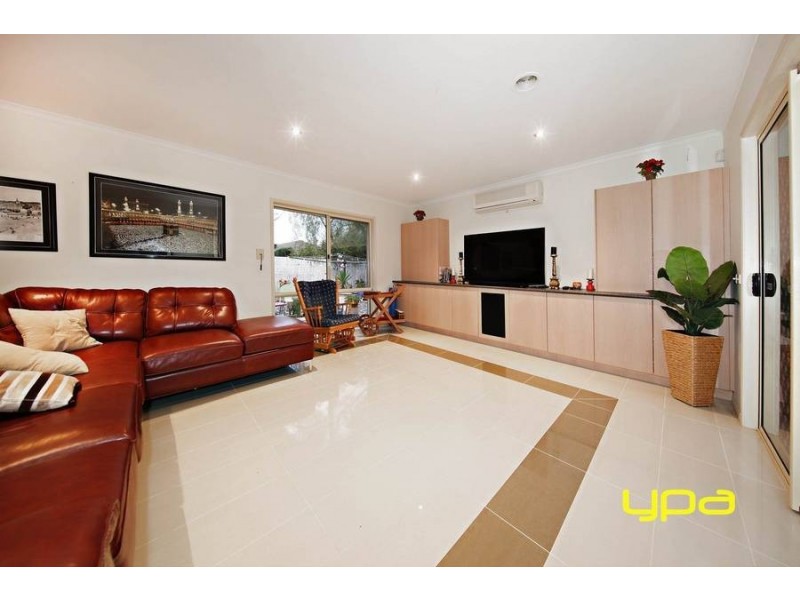 31 Goulburn Circuit, Caroline Springs VIC 3023