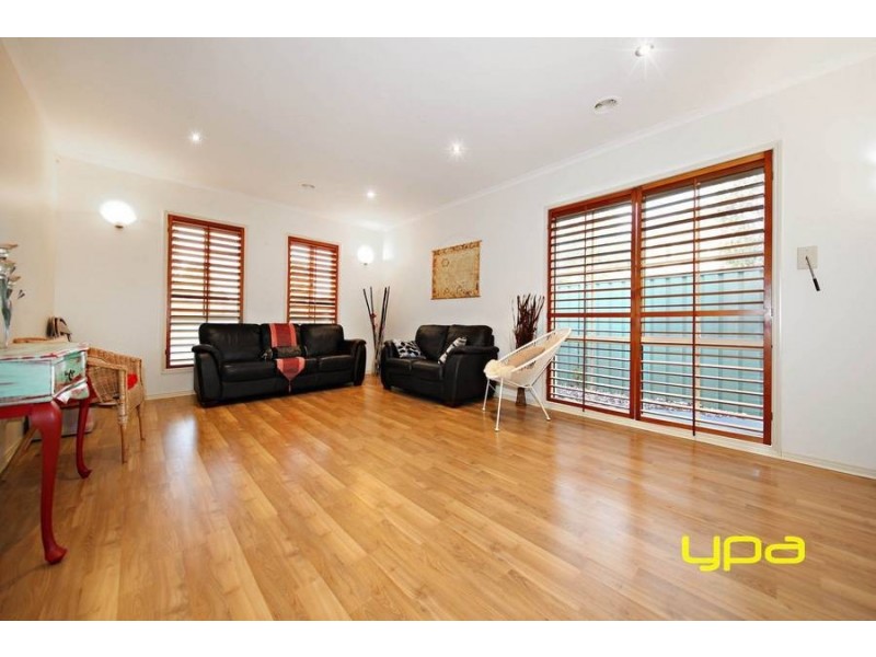 31 Goulburn Circuit, Caroline Springs VIC 3023