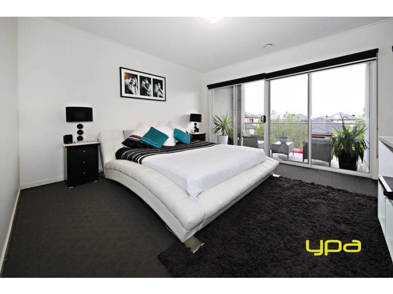 7 Tatterson Way, Caroline Springs VIC 3023