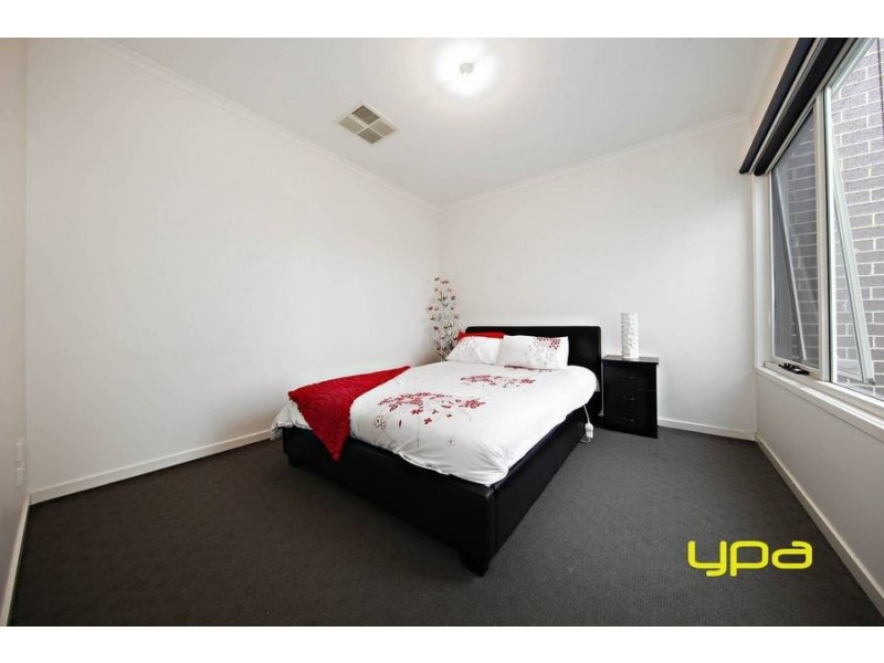 7 Tatterson Way, Caroline Springs VIC 3023