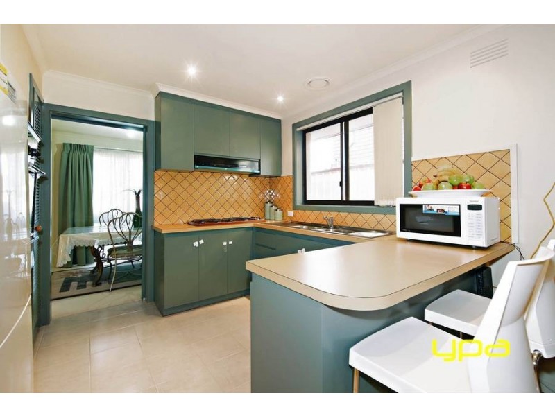 21 Fairfax Circuit, Albanvale VIC 3021