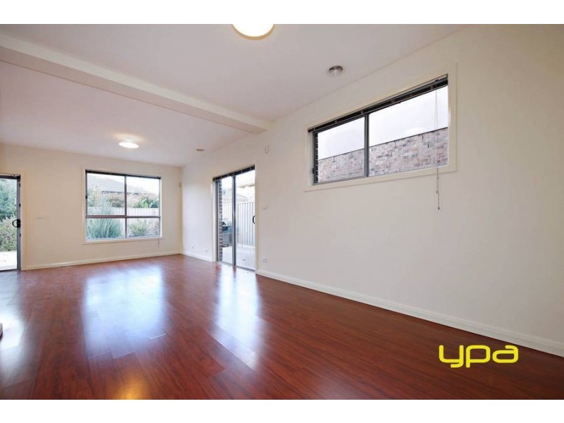 62 Arroyo Place, Caroline Springs VIC 3023